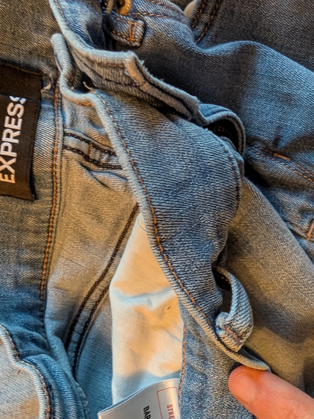 Express Mid Rise Barely Boot Jeans - Picture 8 of 8